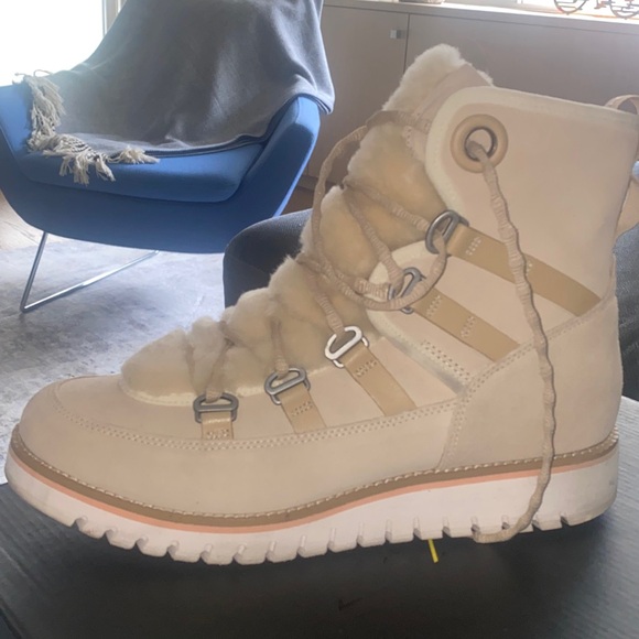 Cole Haan Beige and Cream Winter Boots worn once with box - Picture 2 of 6